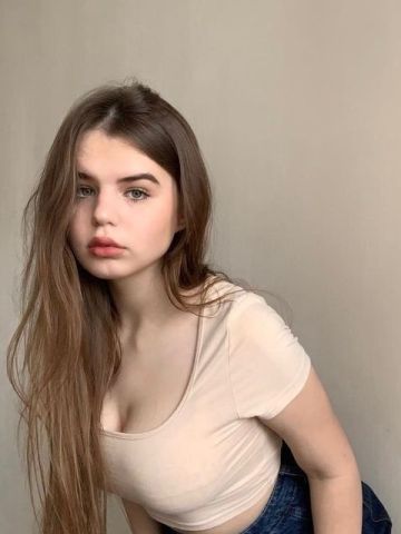 Викуся